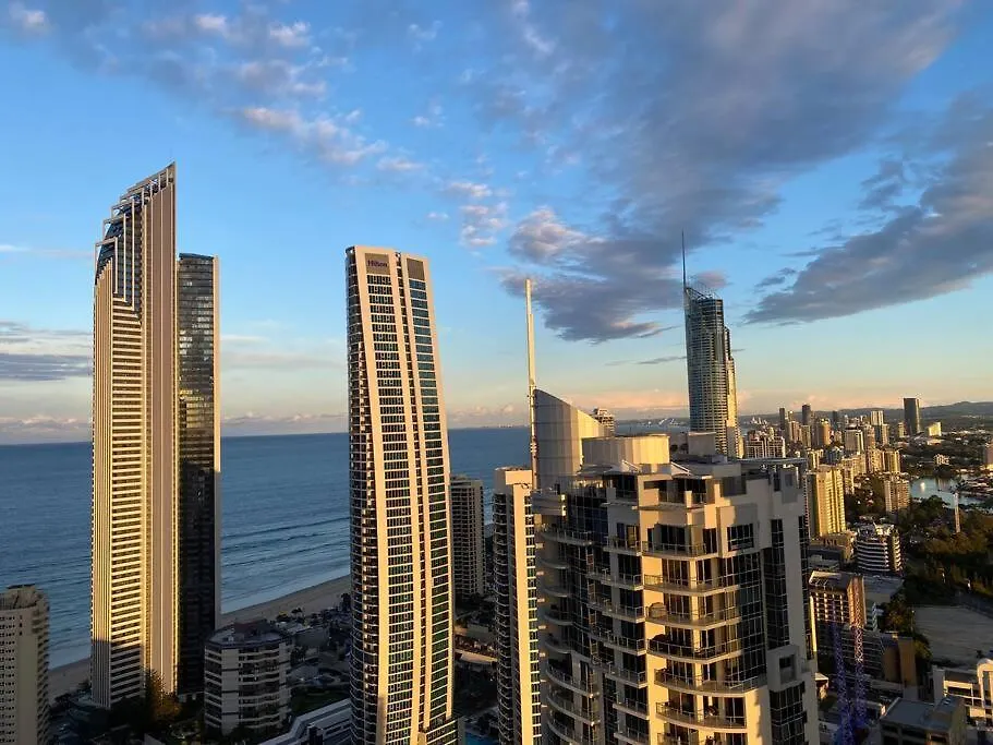 Breathtaking Views From Stunning 42Nd Floor Skyhome & Resort Living Gold Coast Australia