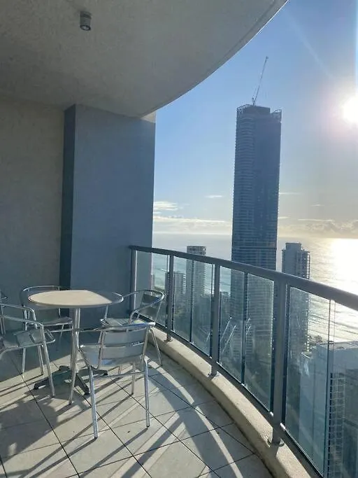 Breathtaking Views From Stunning 42Nd Floor Skyhome & Resort Living Gold Coast Apartament